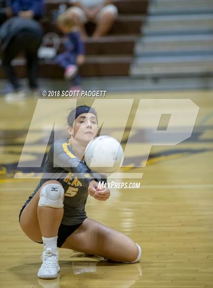 Thumbnail 2 in Notre Dame (SO) @ Temecula Valley (CIF Division I Playoff) photogallery.