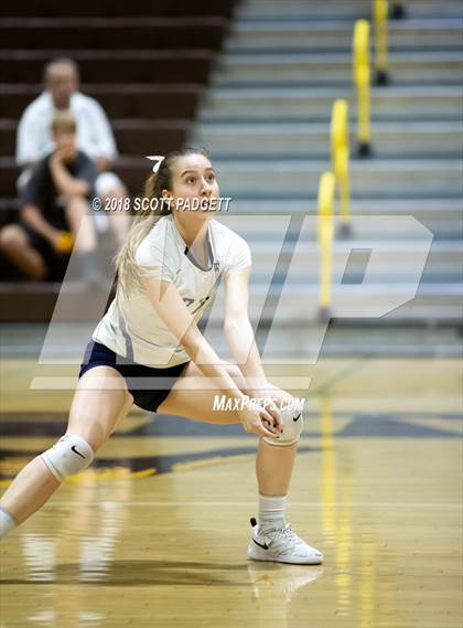 Thumbnail 1 in Notre Dame (SO) @ Temecula Valley (CIF Division I Playoff) photogallery.