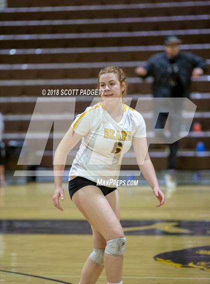 Thumbnail 1 in Notre Dame (SO) @ Temecula Valley (CIF Division I Playoff) photogallery.