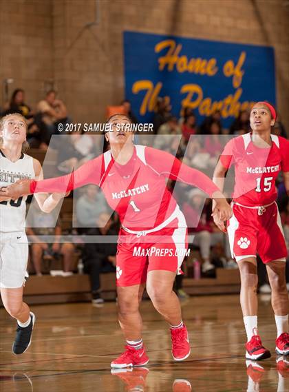 Thumbnail 3 in Archbishop Mitty vs. McClatchy (Presentation Shootout) photogallery.