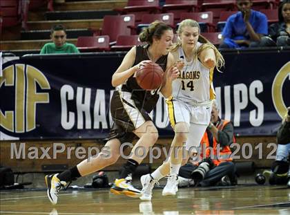 Thumbnail 1 in Bishop O'Dowd vs. Laguna Hills (CIF State D3 Final) photogallery.