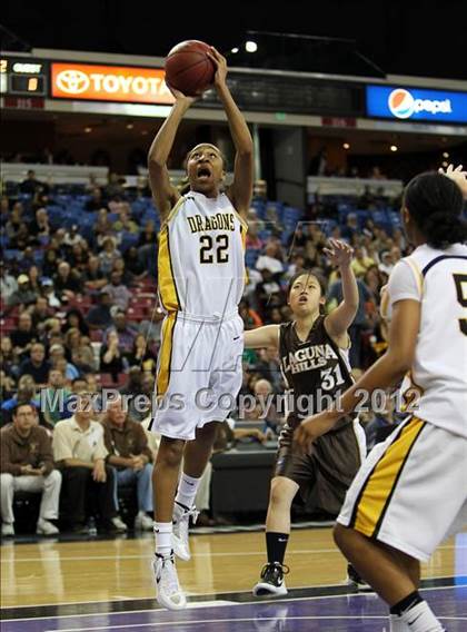 Thumbnail 3 in Bishop O'Dowd vs. Laguna Hills (CIF State D3 Final) photogallery.