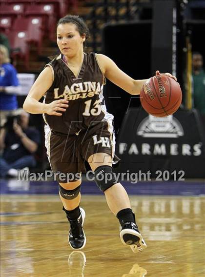 Thumbnail 2 in Bishop O'Dowd vs. Laguna Hills (CIF State D3 Final) photogallery.