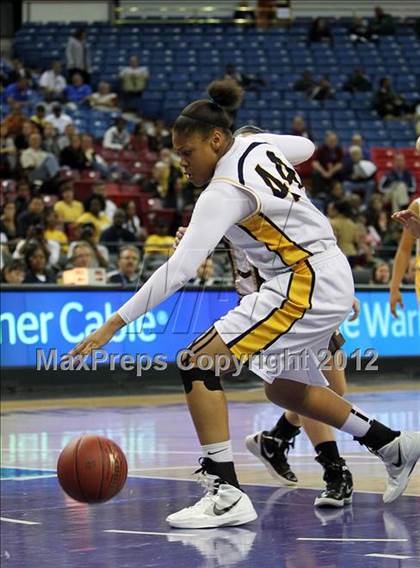Thumbnail 1 in Bishop O'Dowd vs. Laguna Hills (CIF State D3 Final) photogallery.