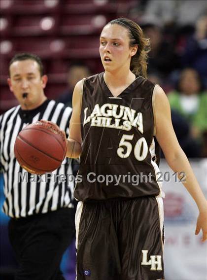 Thumbnail 3 in Bishop O'Dowd vs. Laguna Hills (CIF State D3 Final) photogallery.