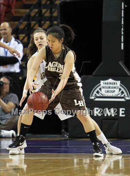 Thumbnail 2 in Bishop O'Dowd vs. Laguna Hills (CIF State D3 Final) photogallery.