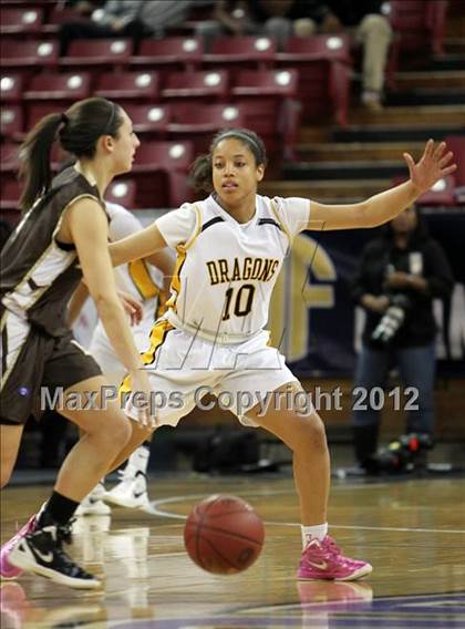 Thumbnail 2 in Bishop O'Dowd vs. Laguna Hills (CIF State D3 Final) photogallery.