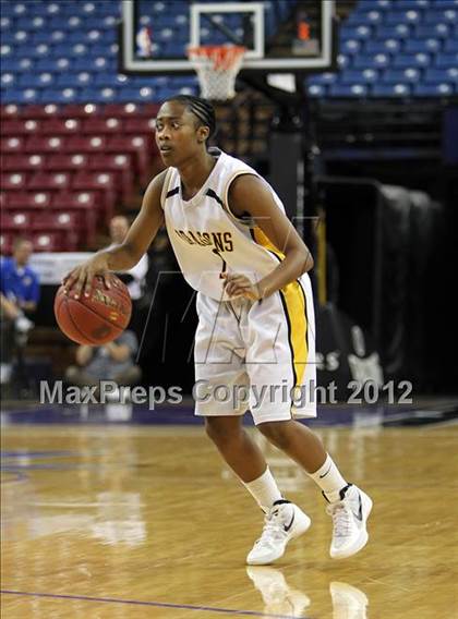 Thumbnail 2 in Bishop O'Dowd vs. Laguna Hills (CIF State D3 Final) photogallery.