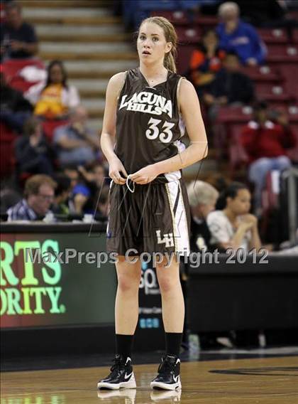 Thumbnail 2 in Bishop O'Dowd vs. Laguna Hills (CIF State D3 Final) photogallery.