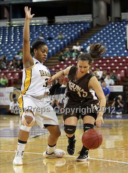 Thumbnail 1 in Bishop O'Dowd vs. Laguna Hills (CIF State D3 Final) photogallery.