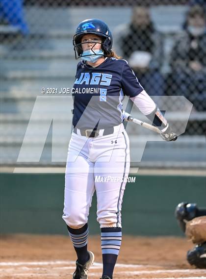 Thumbnail 3 in Churchill vs Johnson photogallery.