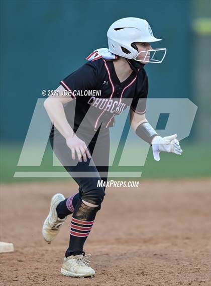 Thumbnail 3 in Churchill vs Johnson photogallery.