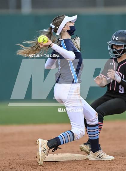 Thumbnail 1 in Churchill vs Johnson photogallery.