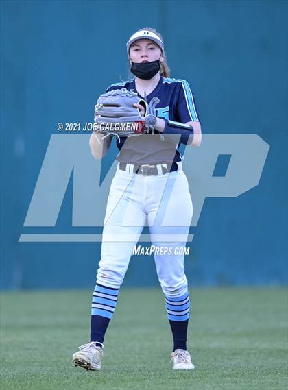 Thumbnail 1 in Churchill vs Johnson photogallery.