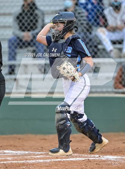 Thumbnail 1 in Churchill vs Johnson photogallery.