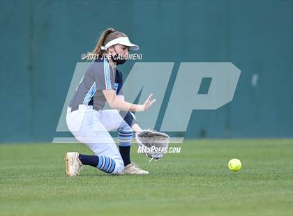 Thumbnail 1 in Churchill vs Johnson photogallery.