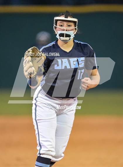 Thumbnail 3 in Churchill vs Johnson photogallery.