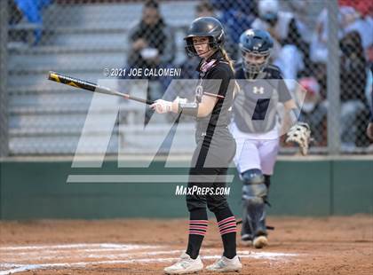 Thumbnail 3 in Churchill vs Johnson photogallery.