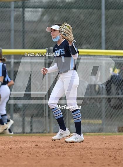 Thumbnail 3 in Churchill vs Johnson photogallery.