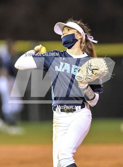 Thumbnail 3 in Churchill vs Johnson photogallery.