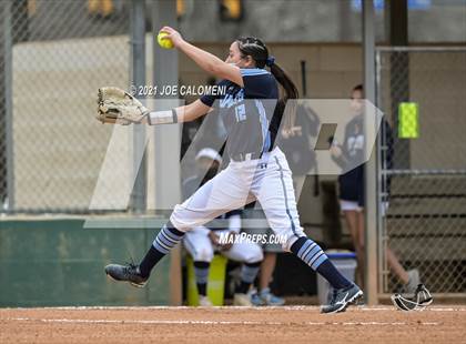 Thumbnail 3 in Churchill vs Johnson photogallery.