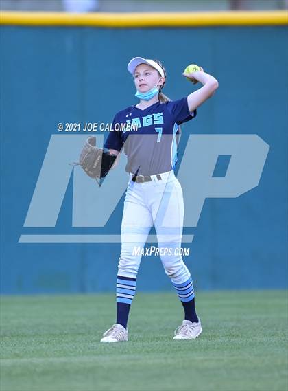 Thumbnail 2 in Churchill vs Johnson photogallery.