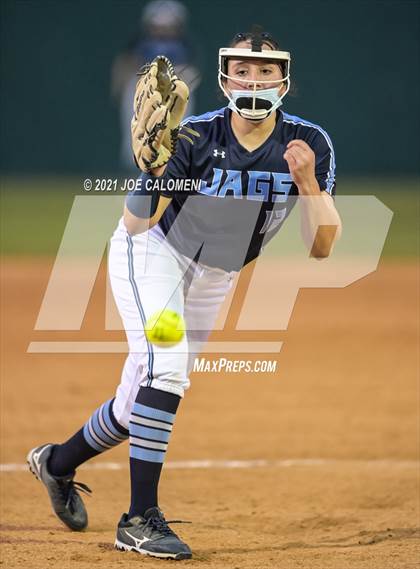 Thumbnail 2 in Churchill vs Johnson photogallery.