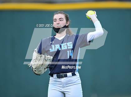 Thumbnail 3 in Churchill vs Johnson photogallery.