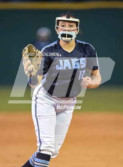 Thumbnail 2 in Churchill vs Johnson photogallery.