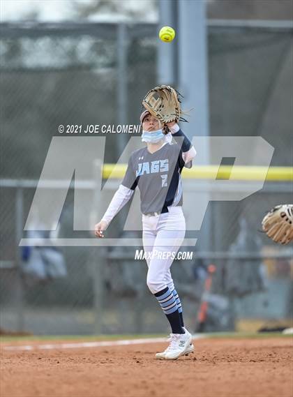 Thumbnail 2 in Churchill vs Johnson photogallery.