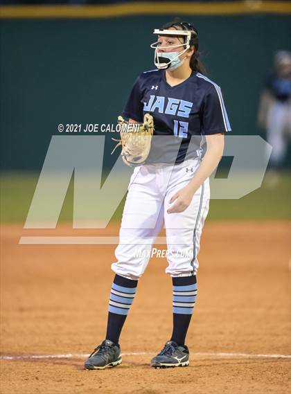 Thumbnail 3 in Churchill vs Johnson photogallery.