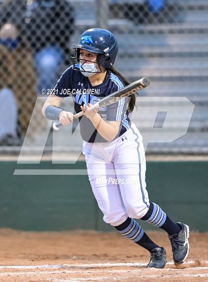 Thumbnail 3 in Churchill vs Johnson photogallery.