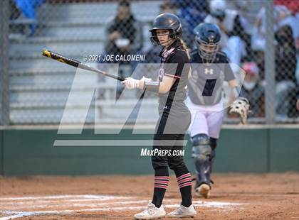 Thumbnail 2 in Churchill vs Johnson photogallery.