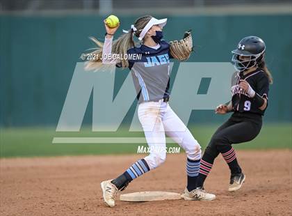 Thumbnail 3 in Churchill vs Johnson photogallery.