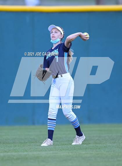 Thumbnail 3 in Churchill vs Johnson photogallery.