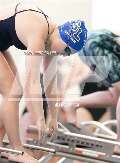 Thumbnail 3 in North Farmington vs. South Lyon (Black Hawk Invite) photogallery.
