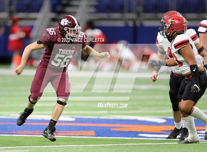 Thumbnail 2 in Harlingen @ Dripping Springs (UIL 6A Regional Playoff) photogallery.
