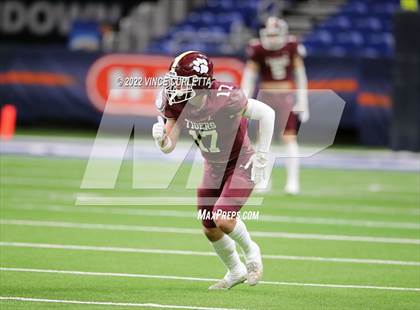Thumbnail 3 in Harlingen @ Dripping Springs (UIL 6A Regional Playoff) photogallery.