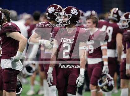 Thumbnail 1 in Harlingen @ Dripping Springs (UIL 6A Regional Playoff) photogallery.