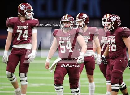 Thumbnail 3 in Harlingen @ Dripping Springs (UIL 6A Regional Playoff) photogallery.