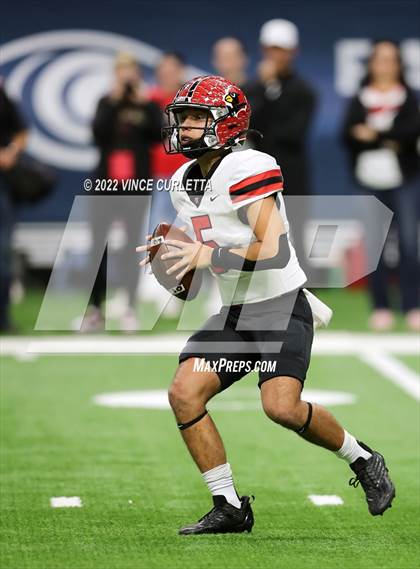 Thumbnail 1 in Harlingen @ Dripping Springs (UIL 6A Regional Playoff) photogallery.