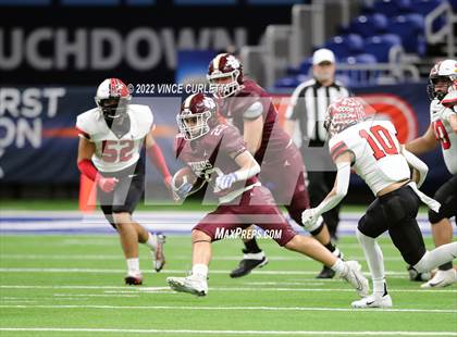 Thumbnail 3 in Harlingen @ Dripping Springs (UIL 6A Regional Playoff) photogallery.
