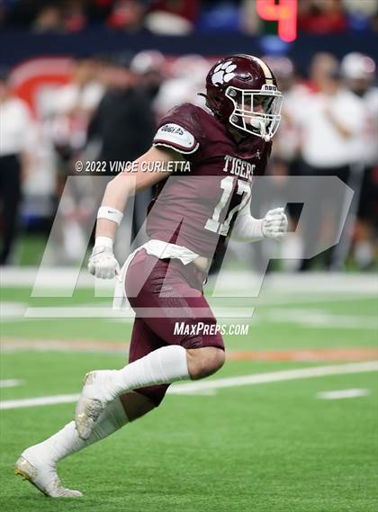 Thumbnail 3 in Harlingen @ Dripping Springs (UIL 6A Regional Playoff) photogallery.