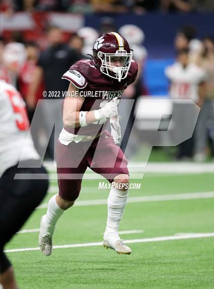 Thumbnail 1 in Harlingen @ Dripping Springs (UIL 6A Regional Playoff) photogallery.