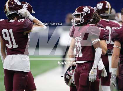 Thumbnail 3 in Harlingen @ Dripping Springs (UIL 6A Regional Playoff) photogallery.