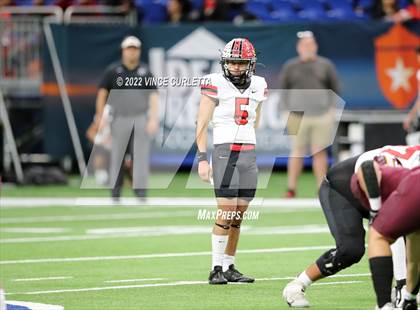Thumbnail 1 in Harlingen @ Dripping Springs (UIL 6A Regional Playoff) photogallery.