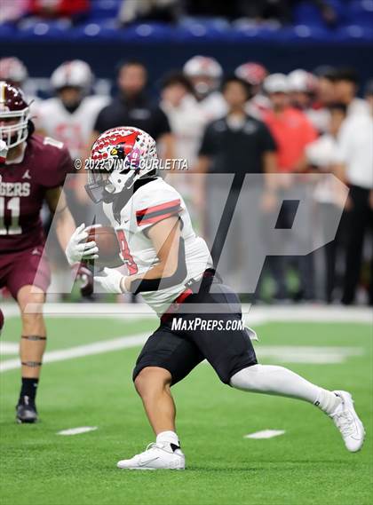 Thumbnail 2 in Harlingen @ Dripping Springs (UIL 6A Regional Playoff) photogallery.