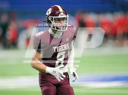 Thumbnail 2 in Harlingen @ Dripping Springs (UIL 6A Regional Playoff) photogallery.