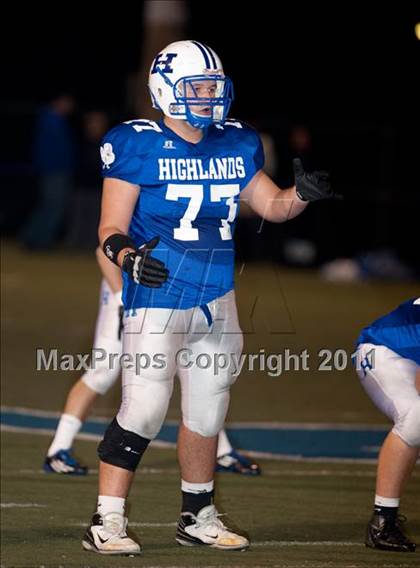 Thumbnail 2 in Highlands vs. Johnson Central (Class 4A KHSAA Commonwealth Gridiron Bowl) photogallery.