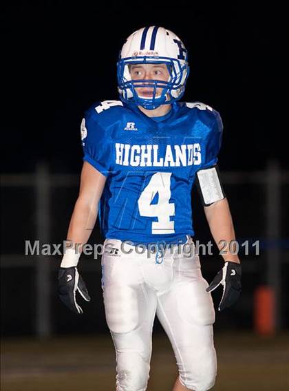 Thumbnail 3 in Highlands vs. Johnson Central (Class 4A KHSAA Commonwealth Gridiron Bowl) photogallery.